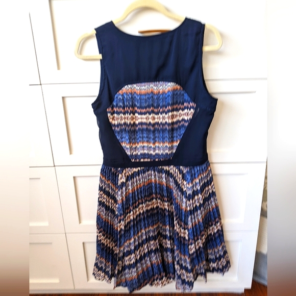 *** The Letter (tl)*** blue chiffon mini dress - Picture 2 of 3